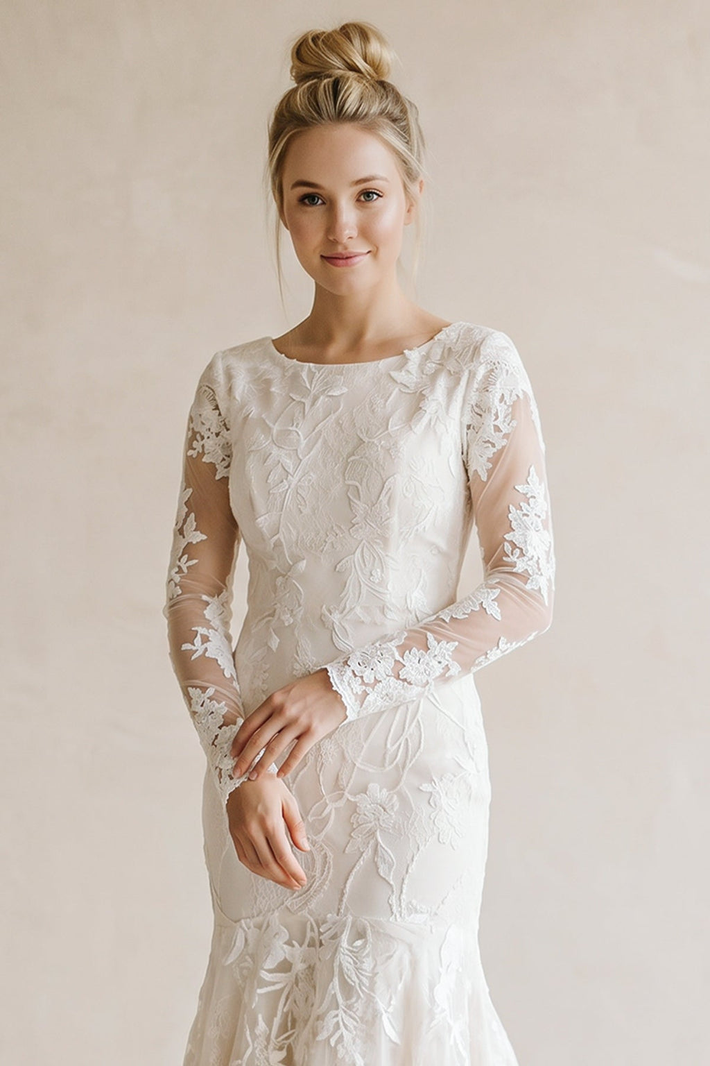 Gorgeous Boho Lace Long-Sleeves Mermaid Appliques Wedding Dress